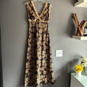 Art Nouveau Silky Iridescent Floral Slip Dress With Lace Trim Size Medium